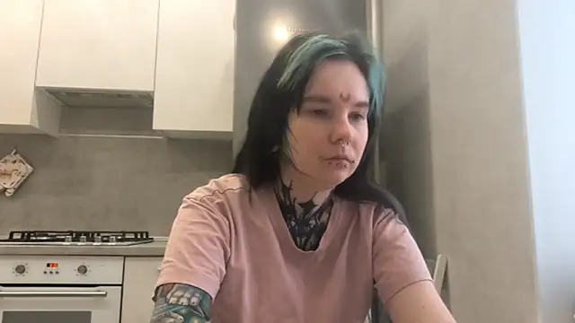 HighelikeGirl online show from 02.26.26