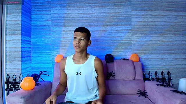 KingStark  online show from 10.16.25