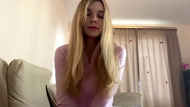 FruityXo online show from 03.06.26