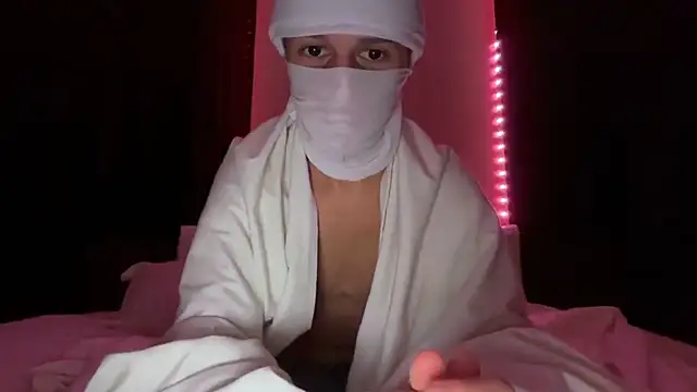 holydirt luxeno1 online show from 10.06.25