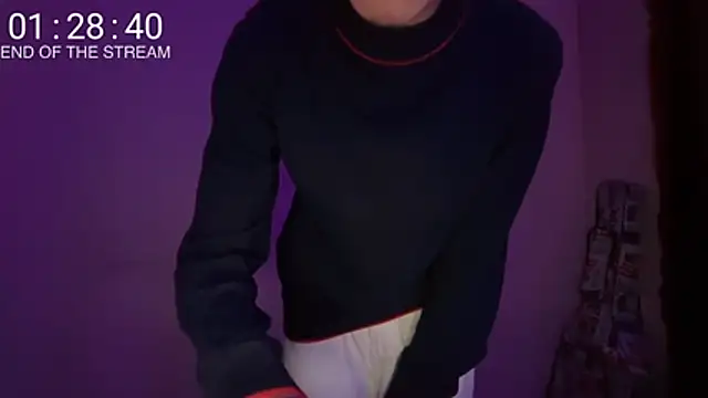 Snapshot of holydirt_luxeno1 chatting on 02.10.26 holydirt luxeno1 online show from 02.10.26