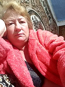 Snapshot of NikaLove49011 chatting on 10.11.25 NikaLove49011 online show from 10.11.25