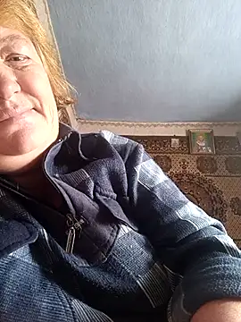 Snapshot of NikaLove49011 chatting on 10.16.25 NikaLove49011 online show from 10.16.25