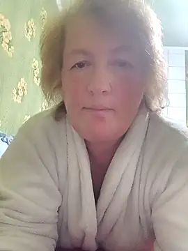 Snapshot of NikaLove49011 chatting on 10.25.25 NikaLove49011 online show from 10.25.25