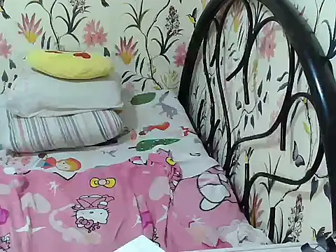 Fantasy Hugetits31 online show from 12.16.25