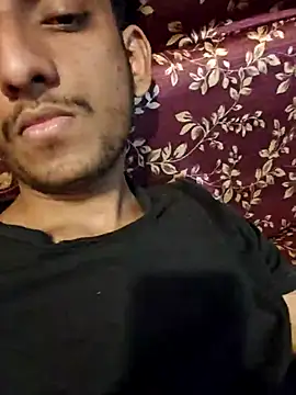 Snapshot of yung_cplz chatting on 02.14.26 yung cplz online show from 02.14.26