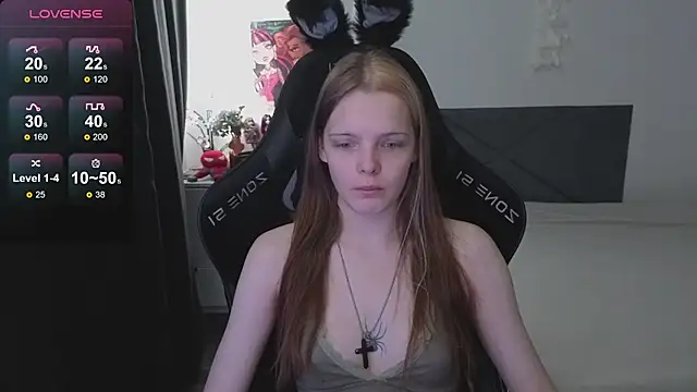 Luna Navy online show from 09.24.25