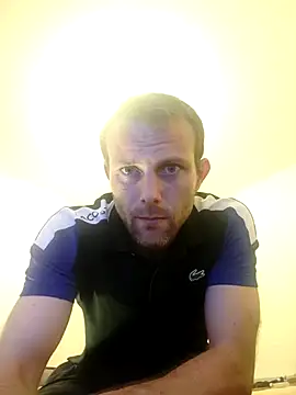 Snapshot of SexSavrem06 chatting on 09.27.25 SexSavrem06 online show from 09.27.25