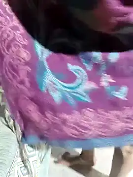 POOJACOUPLE online show from 11.12.25