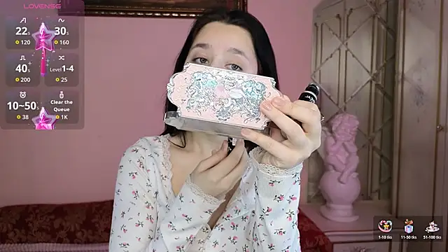 Eva Maller online show from 02.04.26