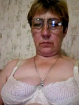 Snapshot of MeryLive59011 chatting on 09.18.25 MeryLive59011 online show from 09.18.25