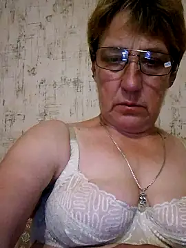 Snapshot of MeryLive59011 chatting on 09.19.25 MeryLive59011 online show from 09.19.25