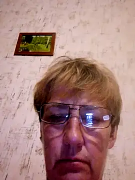 Snapshot of MeryLive59011 chatting on 09.22.25 MeryLive59011 online show from 09.22.25