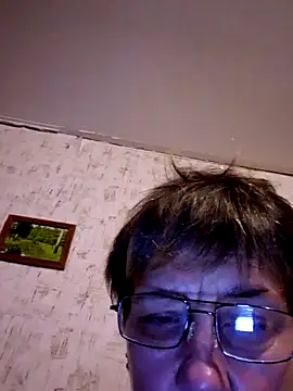 Snapshot of MeryLive59011 chatting on 11.10.25 MeryLive59011 online show from 11.10.25