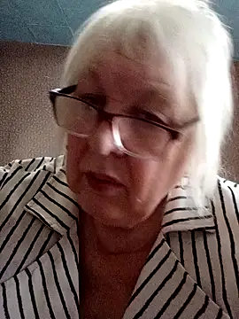 Alexia64231 online show from 12.05.25