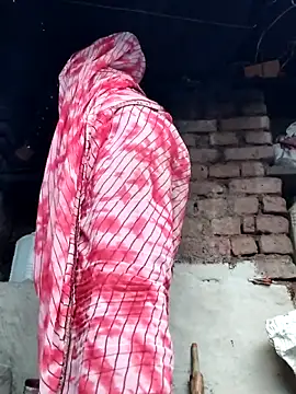 Snapshot of Sanjna_cuty chatting on 11.08.25 Sanjna cuty online show from 11.08.25