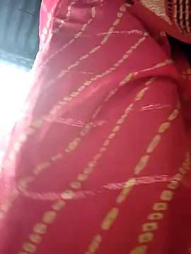 Snapshot of Sanjna_cuty chatting on 11.18.25 Sanjna cuty online show from 11.18.25