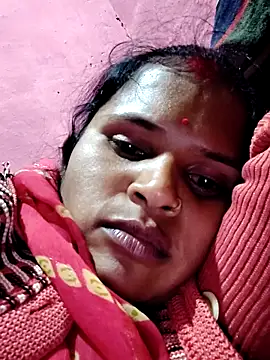 Snapshot of Sanjna_cuty chatting on 11.21.25 Sanjna cuty online show from 11.21.25