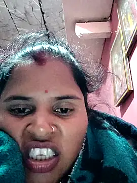 Snapshot of Sanjna_cuty chatting on 12.19.25 Sanjna cuty online show from 12.19.25