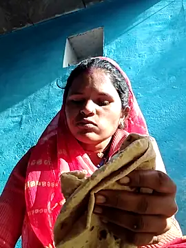 Snapshot of Sanjna_cuty chatting on 12.20.25 Sanjna cuty online show from 12.20.25