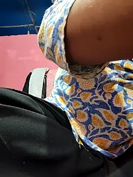 Bhabi-Hot0 online show from 11.26.25