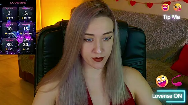 Snapshot of Free_Harmony chatting on 09.30.25 Free Harmony online show from 09.30.25