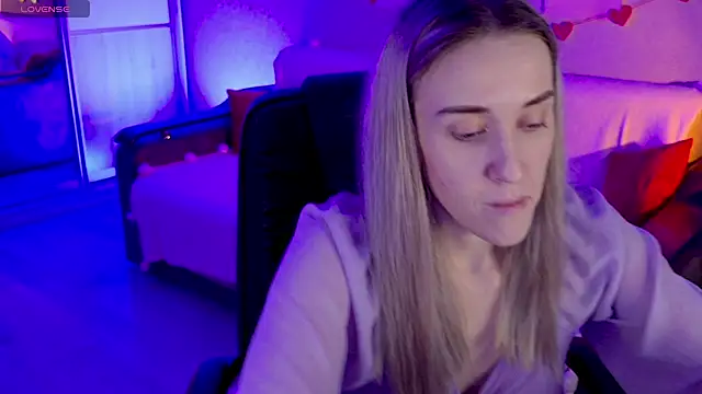 Snapshot of Free_Harmony chatting on 11.10.25 Free Harmony online show from 11.10.25