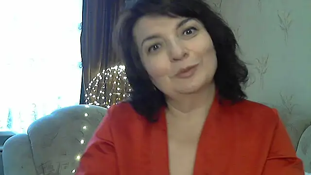 Snapshot of LedyNika chatting on 02.12.26 LedyNika online show from 02.12.26