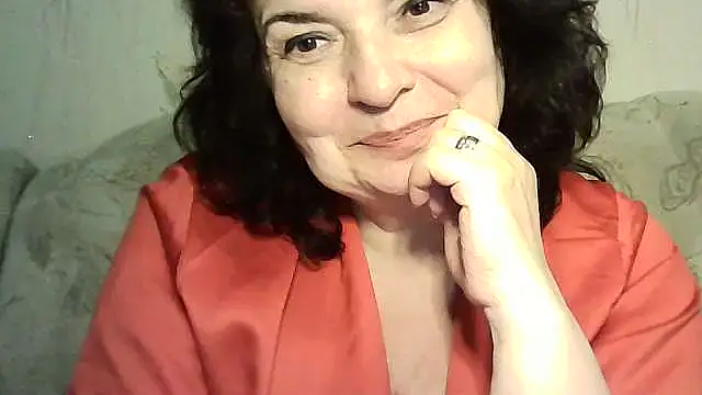 Snapshot of LedyNika chatting on 05.11.26 LedyNika online show from 05.11.26