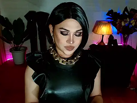 Pukesavurrat online show from 10.22.25