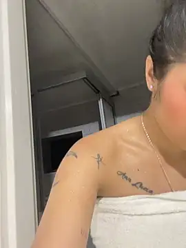 LuluMonroe Eup online show from 02.13.26