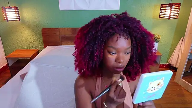 Chocolatte dreams online show from 11.01.25