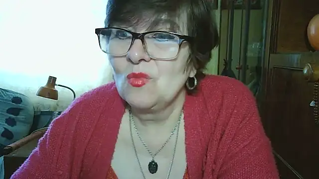 VeronicaGold511 online show from 05.15.26