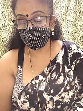 Snapshot of sweet-lotus chatting on 10.10.25 sweet-lotus online show from 10.10.25