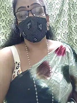 Snapshot of sweet-lotus chatting on 10.13.25 sweet-lotus online show from 10.13.25