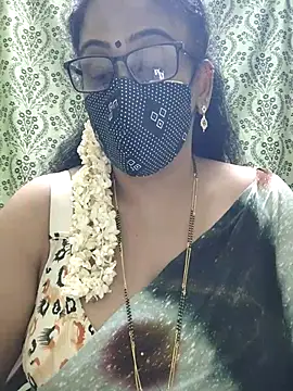 Snapshot of sweet-lotus chatting on 10.15.25 sweet-lotus online show from 10.15.25