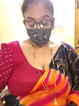 Snapshot of sweet-lotus chatting on 10.16.25 sweet-lotus online show from 10.16.25