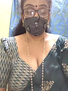 Snapshot of sweet-lotus chatting on 11.09.25 sweet-lotus online show from 11.09.25