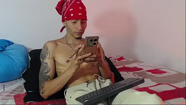 Daniel laverde online show from 09.15.25