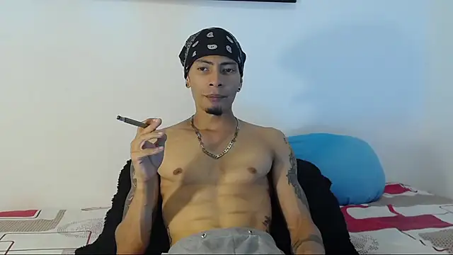 Daniel laverde online show from 09.17.25