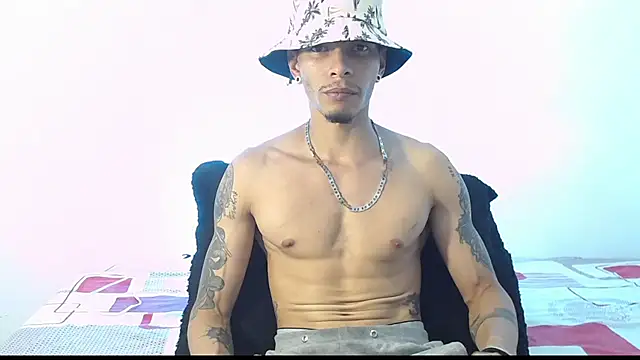 Daniel laverde online show from 10.07.25