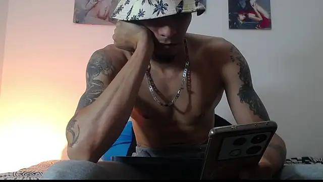 Daniel laverde online show from 10.26.25