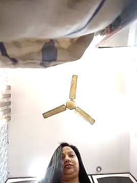 Cute-Janvi20 online show from 11.13.25