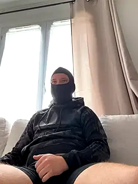 HommeSecret- online show from 09.27.25