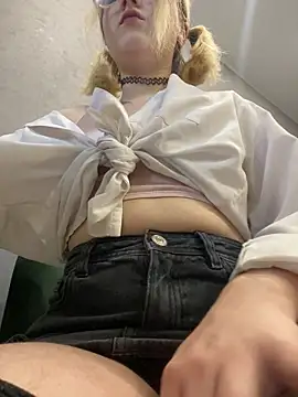 Cherry   Blossom online show from 12.20.25