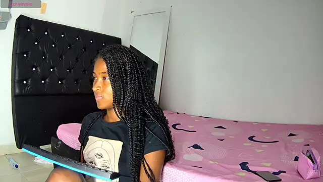 shantall ebony1 online show from 11.08.25