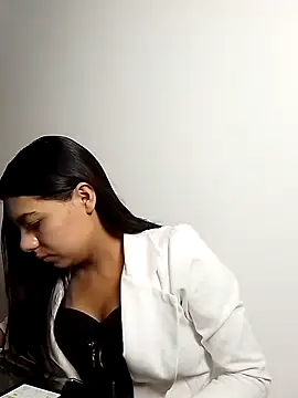 Emiily bliss online show from 09.10.25