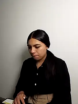Emiily bliss online show from 09.13.25