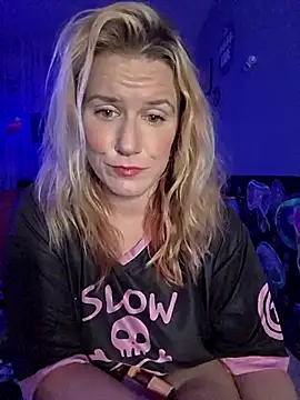 Snapshot of RhondaRump chatting on 06.06.26 RhondaRump online show from 06.06.26