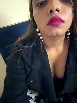 sexy-sukriti online show from 12.05.25